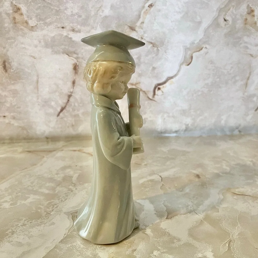 Vintage Roman Valencia Collection Figurine Graduate Graduation Statue 5.25